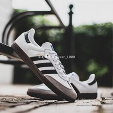 b75806 adidas