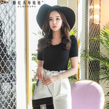 粉红大布娃娃短袖女夏2018新款韩版气质荷叶边领黑色针织衫短袖图片