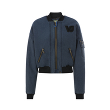 VERSACE JEANS混合材质绒布VJ字母图案装饰女士棉服图片