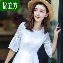 白色绣花雪纺拼接连衣裙女夏季2018新款棉立方气质温柔仙女裙收腰图片