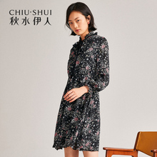 秋水伊人连衣裙2018冬装新款女装木耳边系带领松紧腰复古印花裙图片