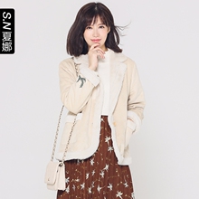 夏娜2018秋冬新款翻边撞色毛绒个性刺绣花保暖修身棉衣女图片