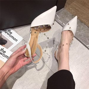 2019夏季新款尖头一脚蹬显瘦性感铆钉细跟高跟百搭休闲高跟凉鞋女