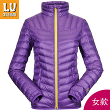 轻薄修身 生活无限秋冬女款 百搭保暖连帽长袖 羽绒服外套时尚 上衣