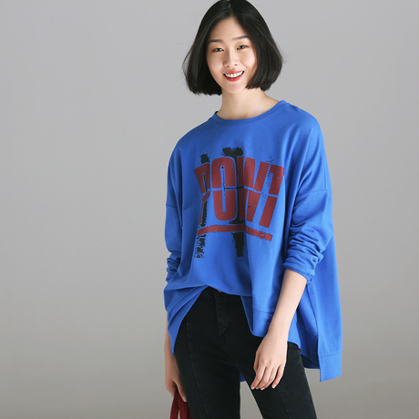 米可可  T1989 文艺大码撞色字母印花圆领长袖纯棉T恤女 2018秋商品大图