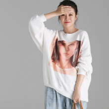 米可可 R2638 文艺大码人物印花纯棉打底外穿卫衣女上衣 2018秋图片