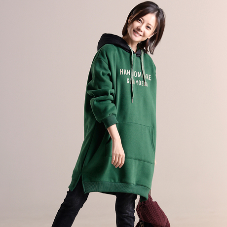 米可可 R2317文艺大码字母口袋加绒保暖中长款连帽卫衣女18冬新商品大图
