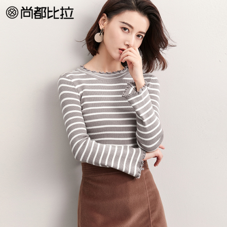 尚都比拉2018新款秋装时尚条纹波浪边喇叭袖套头长袖毛针织衫女商品大图