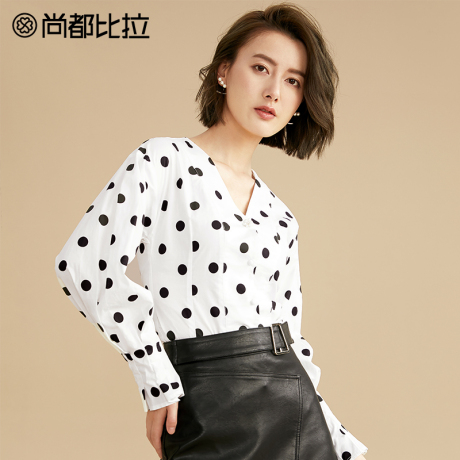 【8折价：190元】【100%棉】尚都比拉显瘦V领撞色波点收褶衬衫女商品大图