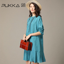Pukka蒲牌苎麻绣花长袖连衣裙女原创设计大码女装2018秋装新款图片