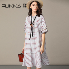 Pukka蒲牌绣花棉中袖连衣裙女原创设计大码女装2018秋装新款图片
