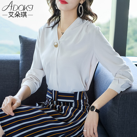 秋装女2018新款女装韩版V领气质小心机上衣宽松遮肚子洋气雪纺衫商品大图