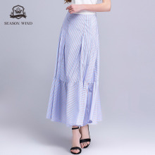 季候风2018夏季新品时尚个性裁剪条纹不规则鱼尾下摆拼接长裙女图片
