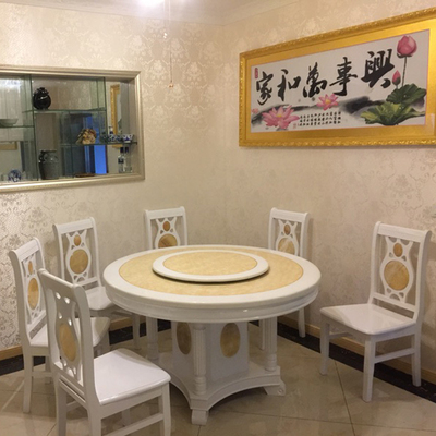 实木旋转餐桌椅实体店