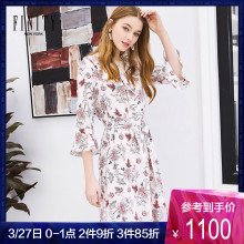FINITY桑蚕丝印花裙子女2019春季新款圆领喇叭袖中长款真丝连衣裙图片