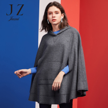 JUZUI/玖姿女装2018冬装新款字母绣花斗篷式连帽双面呢毛呢外套女图片