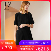 JUZUI/玖姿旗舰店2018秋装新款圆领小黑裙收腰显瘦中长连衣裙图片