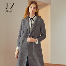 JUZUI/玖姿女装2018冬装新款格纹毛呢外套双排扣中长款羊毛女大衣图片