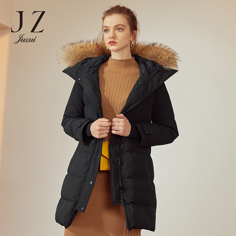 JUZUI/玖姿旗舰店2018黑色可拆卸貉子毛领羽绒服女保暖厚外套商品大图