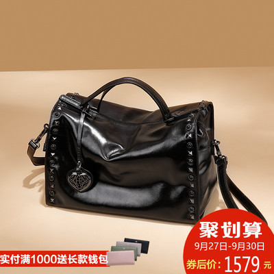 HR赫莲娜包包女单肩包女大包软皮波士顿女包时尚铆钉斜挎包大容量