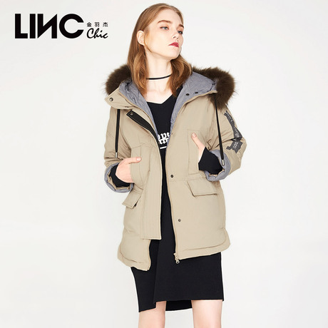 LINC金羽杰冬新品街头印花拼接口袋貉子毛领羽绒服女短款7450906商品大图