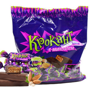 kpokaht俄罗斯进口正品原装紫皮糖巧克力杏仁