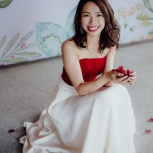 ONCEFOREVER紅色抹胸上衣半身裙兩件套法式復古輕婚紗禮服敬酒服