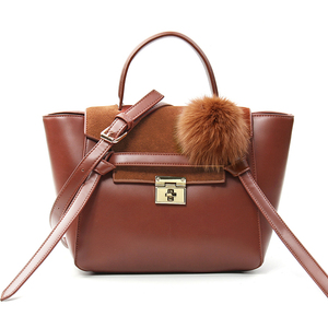小瑞靓包毛毛球锁扣鲶鱼包包