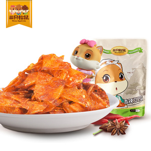 三只松鼠香辣豆皮辣条