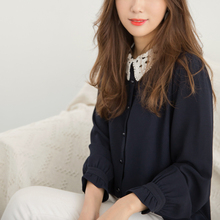 桔熊秋装镂空钩花衬衫领宽松长袖雪纺衫公主衬衣女大码AB4696图片