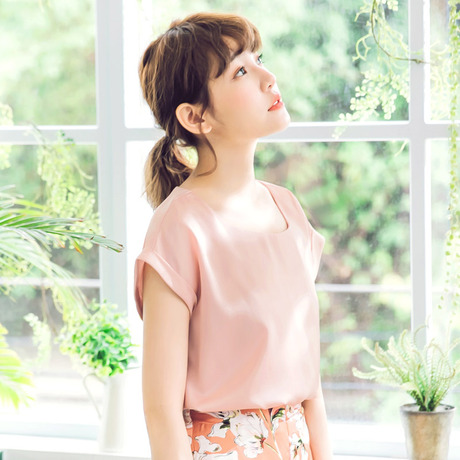 桔熊夏装纯色凉感袖卷边袖光泽感宽松蝙蝠衫上衣女大码AB7036商品大图