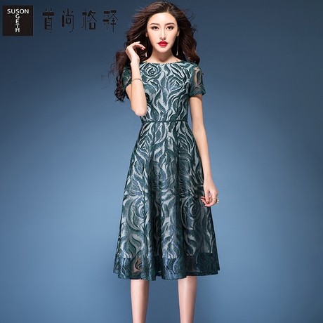 首尚格释女装2018夏装新款收腰显瘦蕾丝绣花一字领中长款连衣裙女商品大图