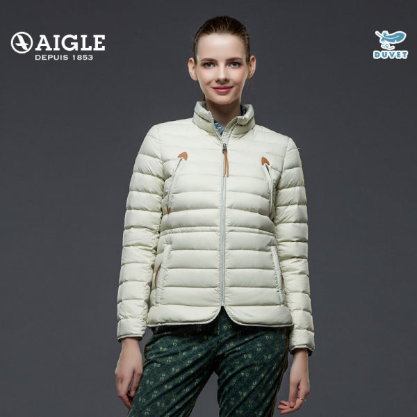 AIGLE 艾高 女士短款白鹅绒轻量羽绒服 FIRDLIGHT