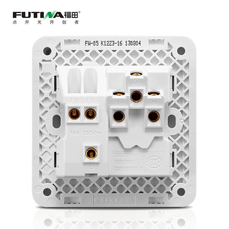 ����㿪��16aһ��˫�����ײ���