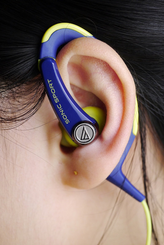 �����Ƕ���ʽ����athsport1is