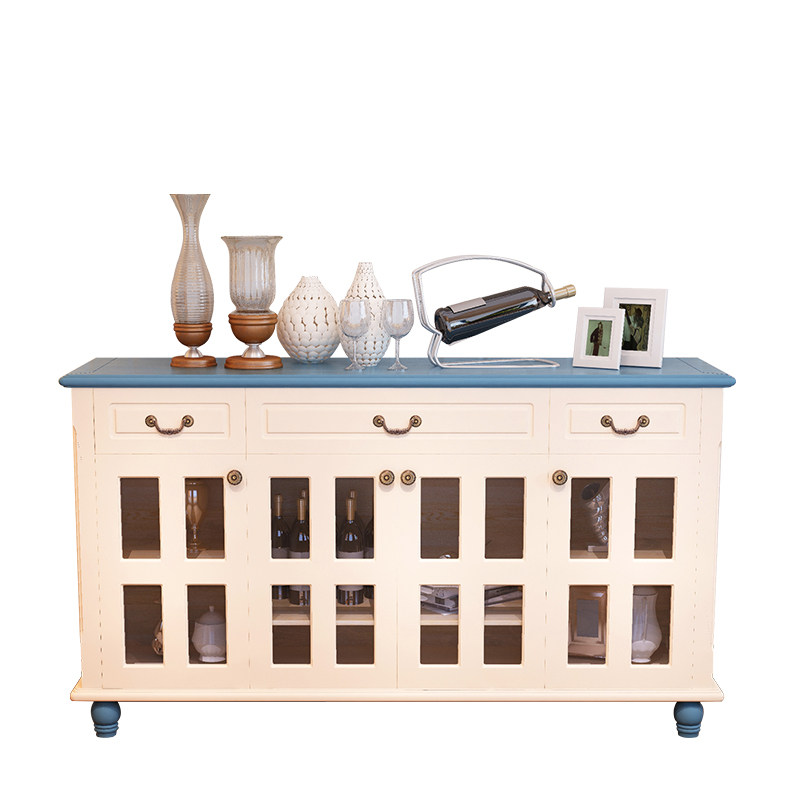 ŷ����ɳ���к���ɫ���ʵľ�ƹ�