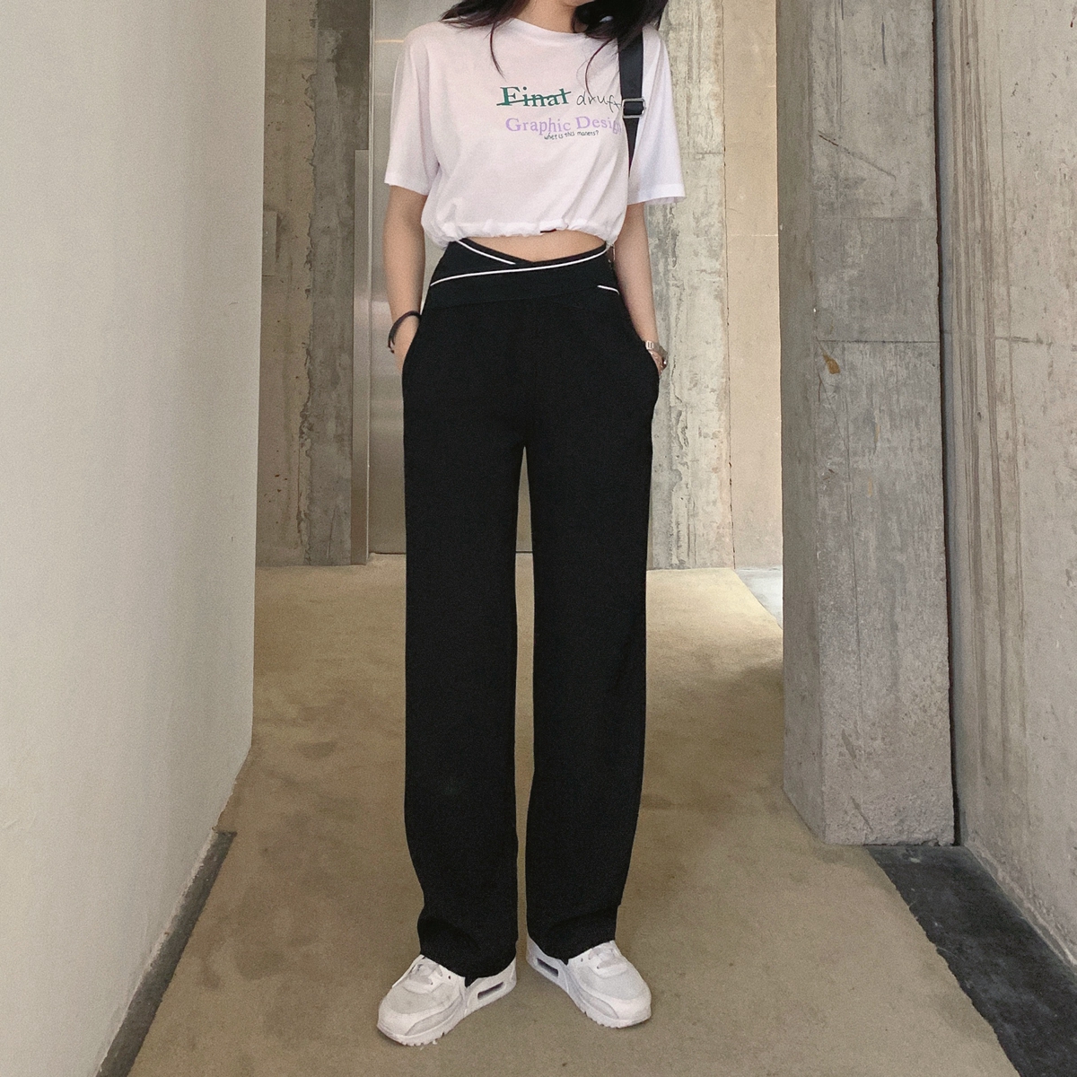 KCSTUDIO 交叉高腰黑色休闲裤
