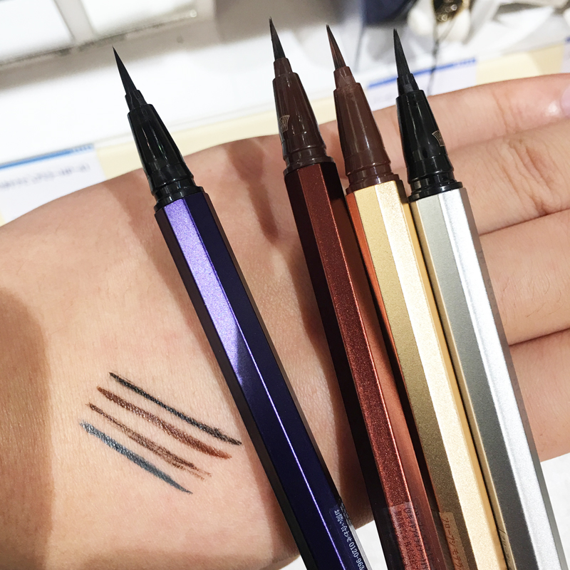 INER工匠级防汗放缓眼线液笔采用熊野职人笔