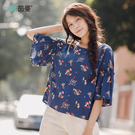 茵曼衬衫女2018夏新款清新文艺小碎花木耳边喇叭中袖宽松套头衬衣商品大图