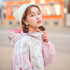 春季酷帅气迷彩外套潮