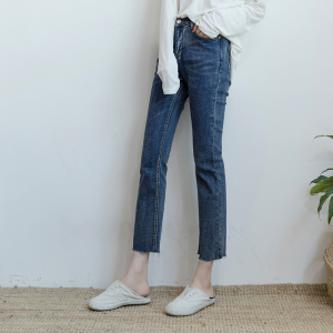 高腰休闲牛仔裤九分裤