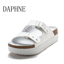 Daphne/达芙妮夏时尚搭扣简单厚底中跟休闲女拖鞋凉鞋1516303003