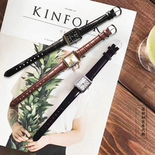 手表 网红复古方形石英ins风百搭女款 简约 现货卡西欧小方表女韩版