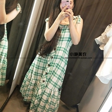 纽扣饰格子连衣裙蝴蝶结格纹吊带裙 欧美女装 夏季新款 西班牙单