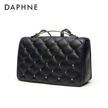 Daphne/达芙妮夏季新品菱形铆钉女小方包波士顿包1016383619