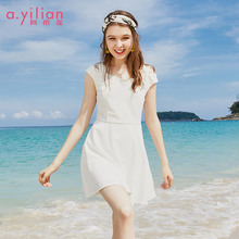 阿依莲2018夏装新款时尚甜美女装收腰露肩一字小V领A字裙子连衣裙图片