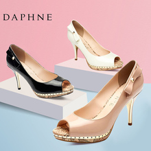 Daphne/达芙妮女鞋 春季新款细高跟蝴蝶结闪亮鱼嘴单鞋凉鞋清仓