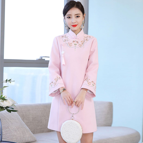 唐装盘扣上衣女改良汉服中国风秋冬2018新款复古刺绣旗袍毛呢外套商品大图