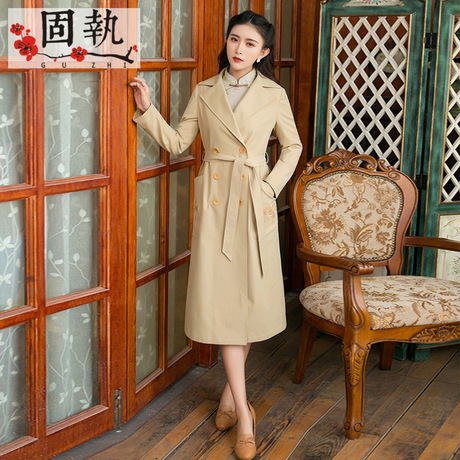 固执翡冷翠2018冬季新款女装文艺复古绣花翻领绑带中长风衣外套商品大图