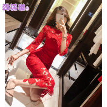 韩语琳秋季2018女装裙子韩版性感气质勾花镂空蕾丝连衣裙长裙礼服图片